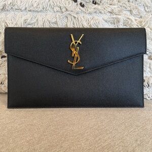 YSL Medium Uptown Clutch in Color Nero (Black)